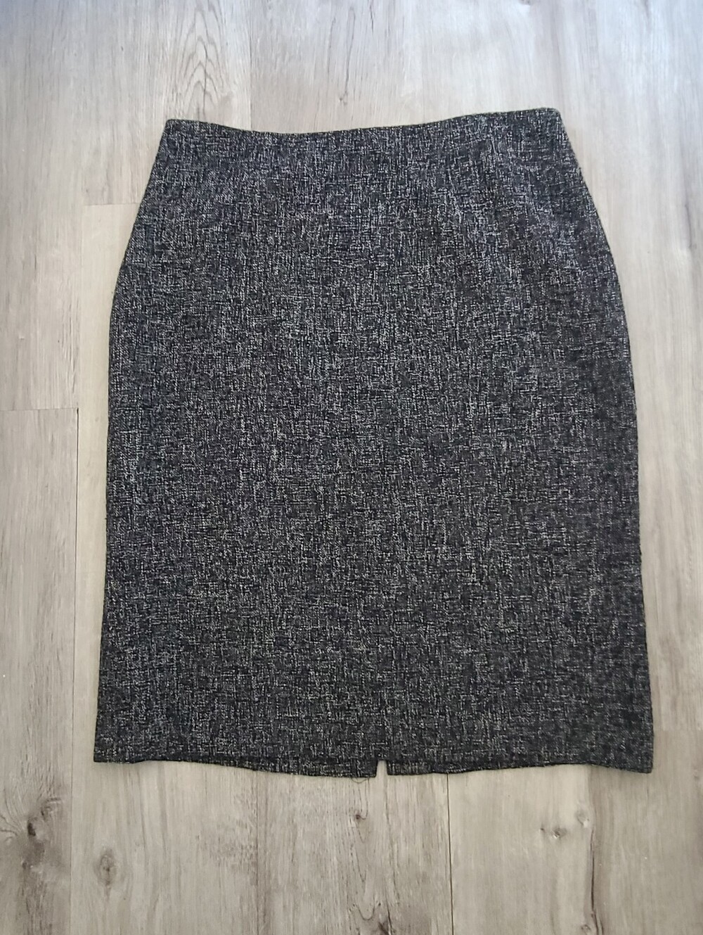 Banana Republic Wool Blend Black White Gray Classic Tweed Pencil Skirt Size 14
